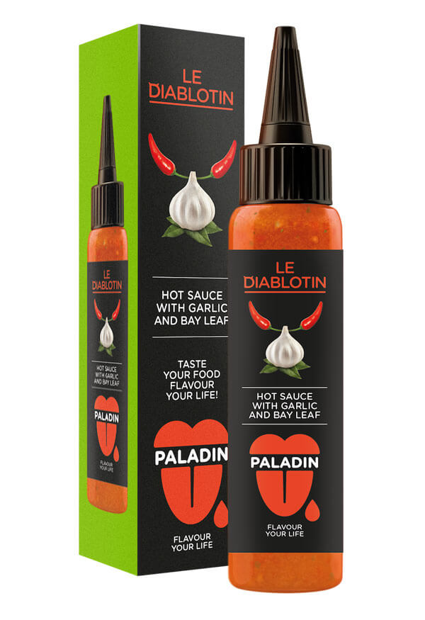 Paladin hot chilli sauce with garlic and bay leaf